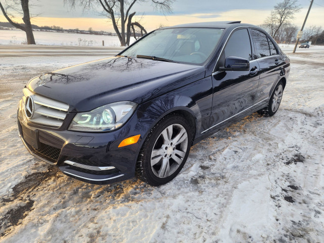 2013 Mercedes-Benz C-Class in Cars & Trucks in London - Image 3
