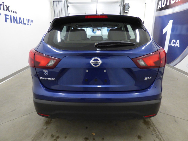 2018.5 NISSAN QASHQAI SV, MANUEL, JAMAIS ACCIDENTÉ, TOUT ÉQUIPÉ! in Cars & Trucks in City of Montréal - Image 4