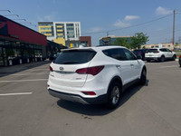 SUV ......... AWD ........ LEATHER INT. .......... PANORAMIC ROOF ......... AUTOMATIC ......... BLIN... (image 6)