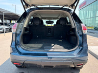 2016 NISSAN ROGUE SL PREMIUM AWD | BOSE SPEAKERS | 360 CAMERA | HEATED SEATS - Blind Spot monitoring... (image 5)