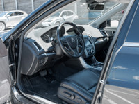 Recent Arrival! Odometer is 11603 kilometers below market average! Clean carfax!Black 2018 Acura TLX... (image 7)