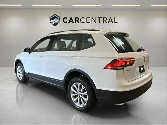 2021 Volkswagen Tiguan Trendline AWD| Clean CARFAX| Lane Assist| in Cars & Trucks in Barrie - Image 3