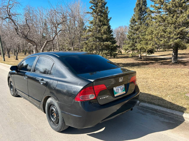 2008 Honda Civic Basic in Cars & Trucks in Winnipeg - Image 4