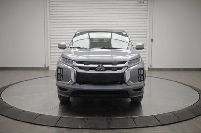 2021 Mitsubishi RVR SE in Cars & Trucks in Calgary - Image 2