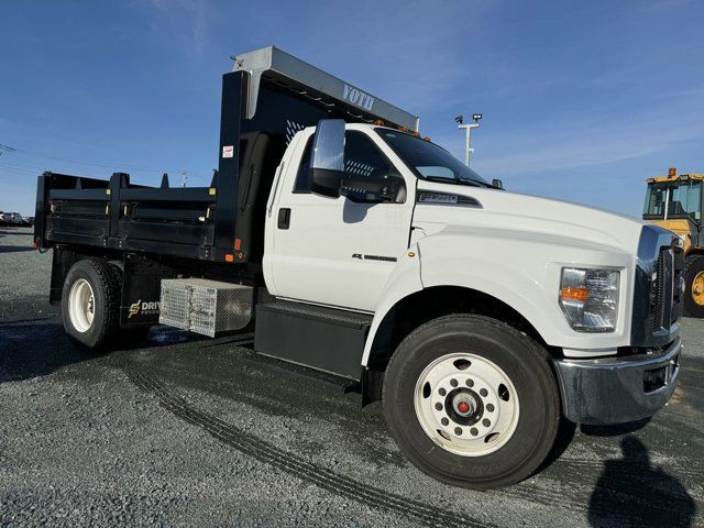  2025 Ford Super Duty F-750 Dump Truck dans Autos et camions  à Dartmouth