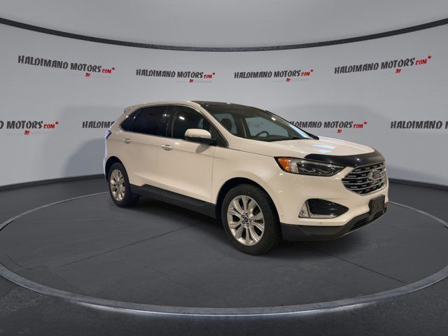 2020 Ford Edge Titanium AWD | Panoramic Roof | Heated Seats in Cars & Trucks in Hamilton - Image 2