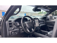 2022 RAM 2500 LIMITED CREW CAB 4X4 Power. Luxury. Capability. No Compromises. Exterior: Diamond Blac... (image 3)