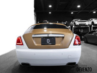 VENDU!!! 2020 Rolls Royce Wraith, Two Tone Artic White on Gold, Creme Light Interior with Fawn Brown... (image 4)