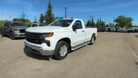 This Chevrolet Silverado 1500 is equipped with: 40/20/40 Front Split Bench Seat, Cruise Control, Whe... (image 8)