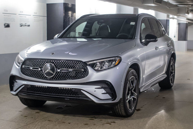 2025 Mercedes-Benz GLC GLC 300 4MATIC SUV in Cars & Trucks in Edmonton - Image 4