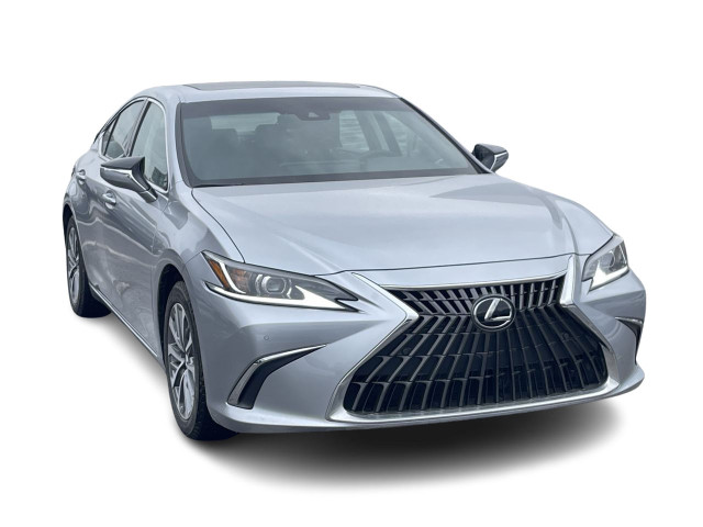 2024 Lexus ES 300h Premium / camera / bluetooth / climatiseur Bi in Cars & Trucks in Laval / North Shore - Image 3