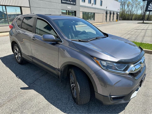 2017 Honda CR-V TWO KEYS / ALL WHEEL DRIVE / NICE CAR! in Cars & Trucks in Ottawa - Image 3