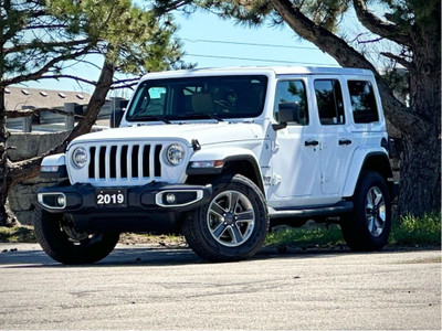  2019 Jeep WRANGLER UNLIMITED SAHARA 4X4 MANUAL | HEATED SEATS &