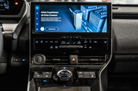 Ce modèle vient équipé avec les éléments suivants; Mags * Caméra de recul * Bluetooth * Carplay et A... (image 2)