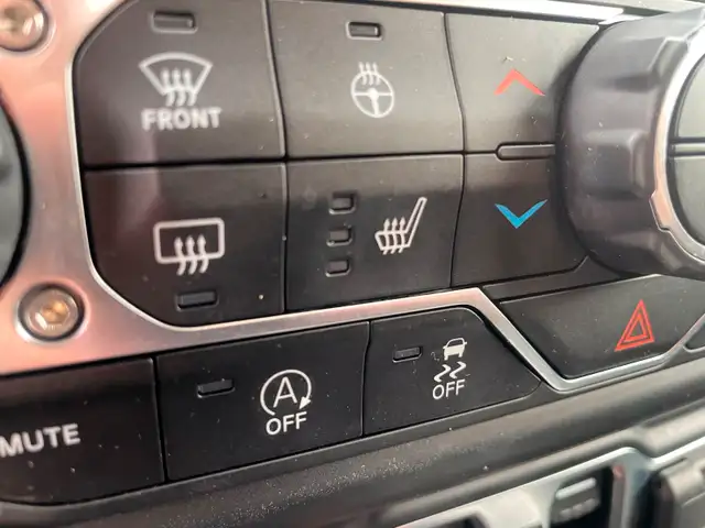 2022 Jeep Wrangler SPORT ALTITUDE 4X4 V6 *NAV* SIÈGES / VOLANT C in Cars & Trucks in Laurentides - Image 14