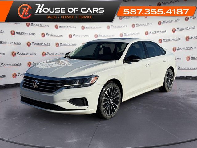 2022 VOLKSWAGEN PASSAT HIGHLINE in Cars & Trucks in Calgary