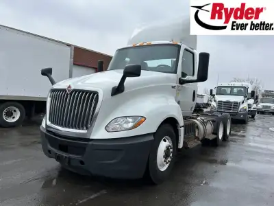 Ryder Stock ID: 279067 Transmission Type/Speed: MANUAL 10 Engine: DIESEL X15 GHG'17 450/1800 Horse P...