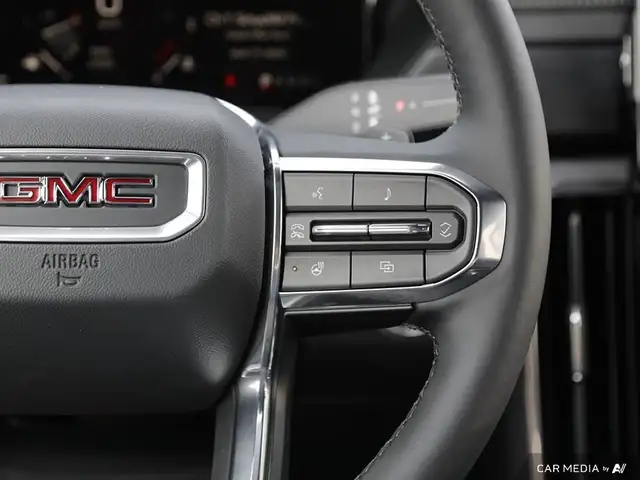 2025 GMC Acadia Elevation dans Autos et camions dans London - Image 19