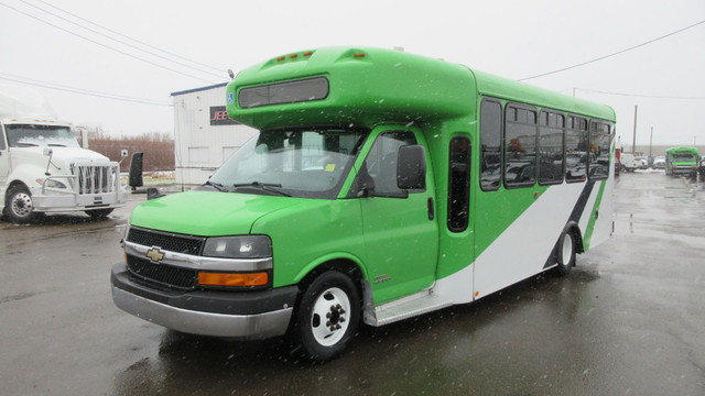 2013 Chevrolet Express 10 PASSENGER WHEEL CHAIR BUS in Cars & Trucks in Edmonton - Image 2
