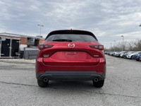 Prepare for effortless journeys in this 2025 Mazda CX-5, boasting a remarkably low 26,784 kilometers... (image 5)