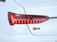 This Audi S6 Sedan boasts a Twin Turbo Gas/Electric V-6 2.9 L/177 engine powering this Automatic tra... (image 9)