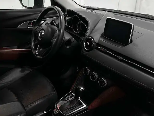 2017 Mazda CX-3 GT AWD - TOIT OUVRANT - INT. CUIR NOIR/ROUGE MAG in Cars & Trucks in Québec City - Image 30