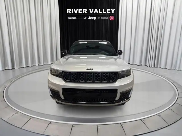 2024 Jeep Grand Cherokee L in Cars & Trucks in Strathcona County - Image 3