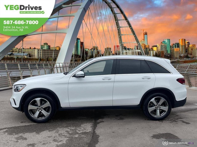 2022 Mercedes-Benz GLC in Cars & Trucks in Edmonton - Image 3