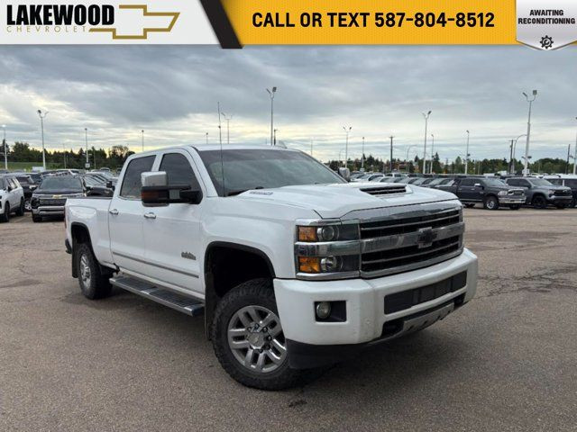 2019 Chevrolet Silverado 3500HD High Country 6.6L Duramax in Cars & Trucks in Edmonton