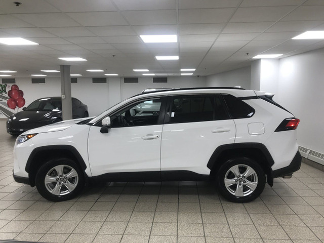 2021 Toyota RAV4 XLE in Cars & Trucks in Calgary - Image 3