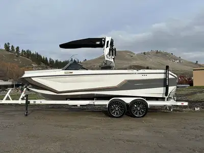 Boat: NAUTIQUE SUPER AIR GS22