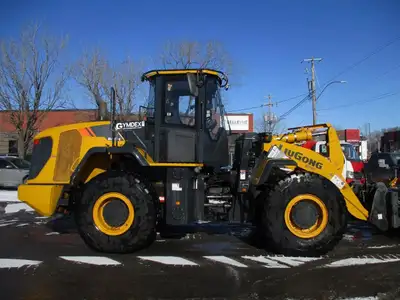 POUR PLUS DE PHOTOS ET D'INFOS ALLEZ SUR : AUTOLOOKLONGUEUIL.COM ET COMMUNIQUER PAR TELEPHONE SVP :...
