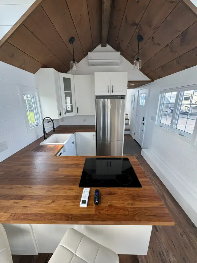 2023 TINY HOME 40LOF in Park Models in Kawartha Lakes - Image 4
