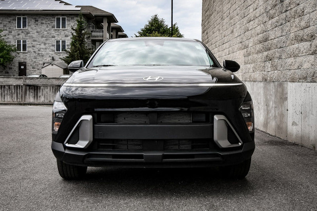 2024 Hyundai Kona ESSENTIAL • LOW MILEAGE • HEATED SEATS in Cars & Trucks in Cornwall - Image 4