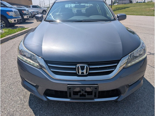 2013 Honda Accord Sedan 4 Cyl Touring Leather Navigation Sunroof in Cars & Trucks in Mississauga / Peel Region - Image 2