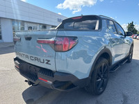 Do not miss out on this low mileage, locally owned and traded and fully loaded 2023 Hyundai Santa Cr... (image 7)