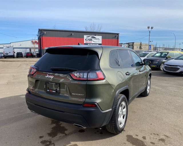 2019 Jeep Cherokee Sport in Cars & Trucks in Edmonton - Image 3