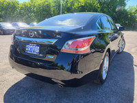 ***LOADED***EXCELLENT CONDITION FULLY LOADED BLACK ON BLACK NISSAN SEDAN W/ GREAT MILEAGE, EQUIPPED... (image 4)
