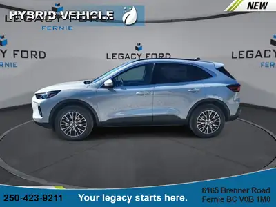 *Sunroof, Wireless Charging, 360 Camera, Power Driver Seat, Hybrid!* With an interior that easily ad...