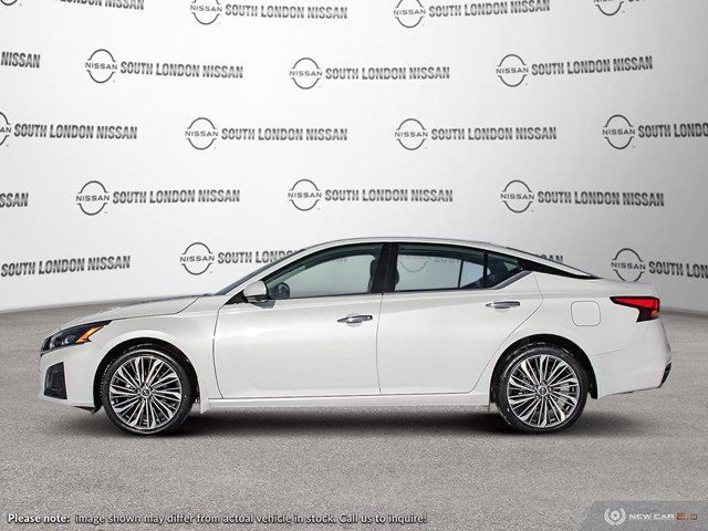 2024 Nissan Altima Platinum in Cars & Trucks in London - Image 3