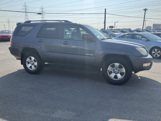 2005 Toyota 4Runner SR5  in Cars & Trucks in Laval / North Shore - Image 4
