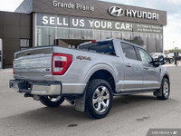 Command the road with this impressive 2021 Ford F-150 King Ranch Crew Cab. This robust 4x4 boasts a... (image 5)