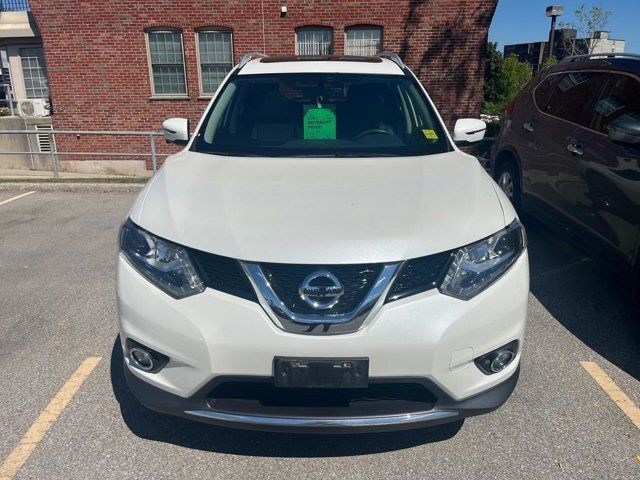 2016 Nissan Rogue SL | One Owner | Leather | Navigation in Cars & Trucks in London - Image 2