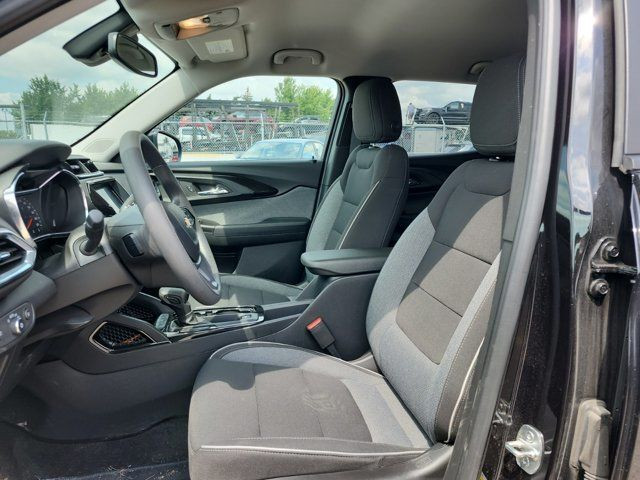 2022 Chevrolet Trailblazer LT | Apple CarPlay | Android Auto in Cars & Trucks in Guelph - Image 3