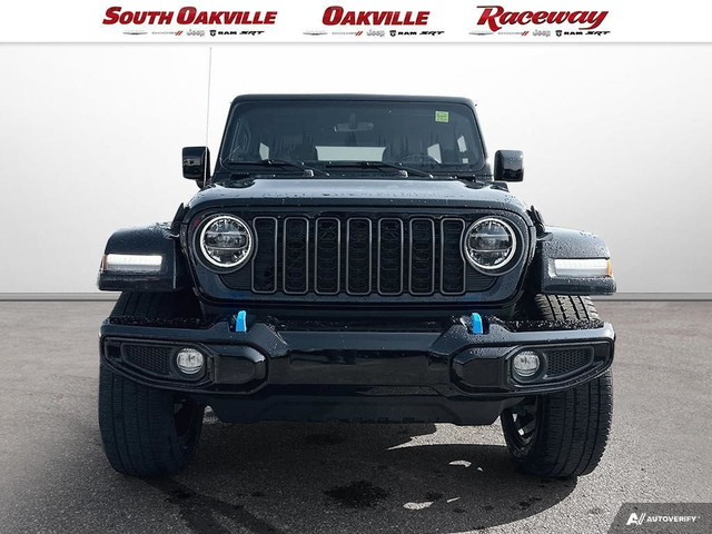 2021 Jeep Wrangler SAHARA 4XE | SKY-TOP | HEATED SEATS | CARPLAY in Cars & Trucks in Oakville / Halton Region - Image 2