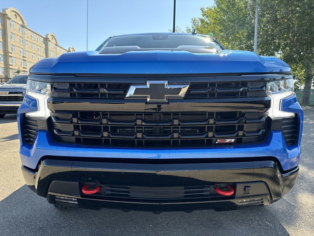 2025 Chevrolet Silverado 1500 LT Trail Boss Z71 DURAMAX BUCKETS in Cars & Trucks in Edmonton - Image 3