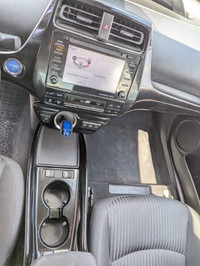 LOW KMS! PRIUS PRIME! GET THE BEST OF BOTH WORLDS, AN EFFICIENT EV AND A PRACTICAL HYBRID ALL IN ONE... (image 7)