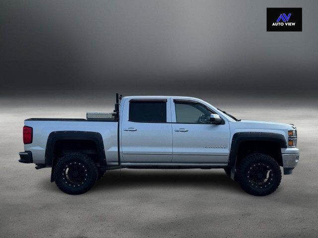 2014 Chevrolet Silverado 1500 LTZ w/1LZ **COOPER DISCOVERY A/T T in Cars & Trucks in Hamilton - Image 4