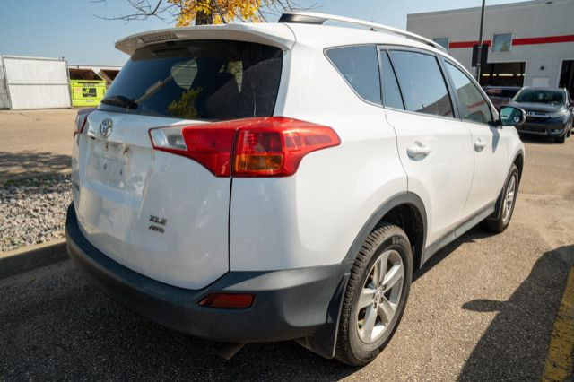 2013 Toyota RAV4 XLE in Cars & Trucks in Edmonton - Image 3