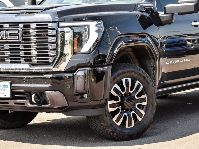 2024 GMC Sierra 2500HD Denali Ultimate Diesel, V8, Sunroof, L... in Cars & Trucks in Oakville / Halton Region - Image 2